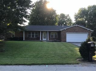 1223 S Cherokee Ln, Connersville, IN 47331