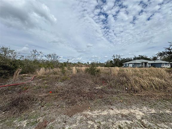 2nd image of 8500 SW Aviary Rd #32