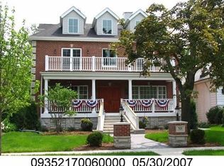 321 S Cumberland Ave, Park Ridge, IL 60068