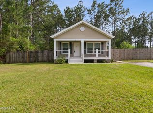 13805 Briarwood Dr, Vancleave, MS 39565
