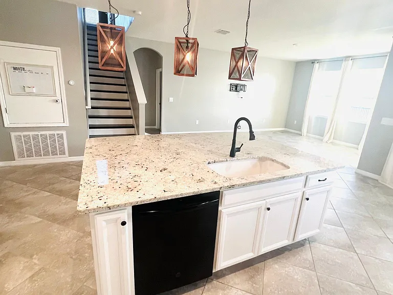 11321 Leland Groves Dr — Photo 9