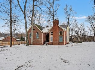 2202 Woodmont Dr, Springfield, TN 37172