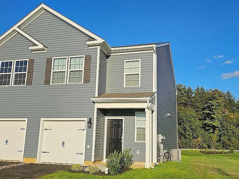 1157 Martin Rd — Photo 1