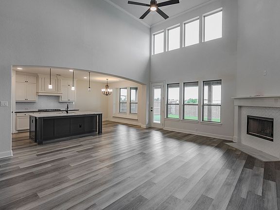 5th image of 1204 Manor Creek Way