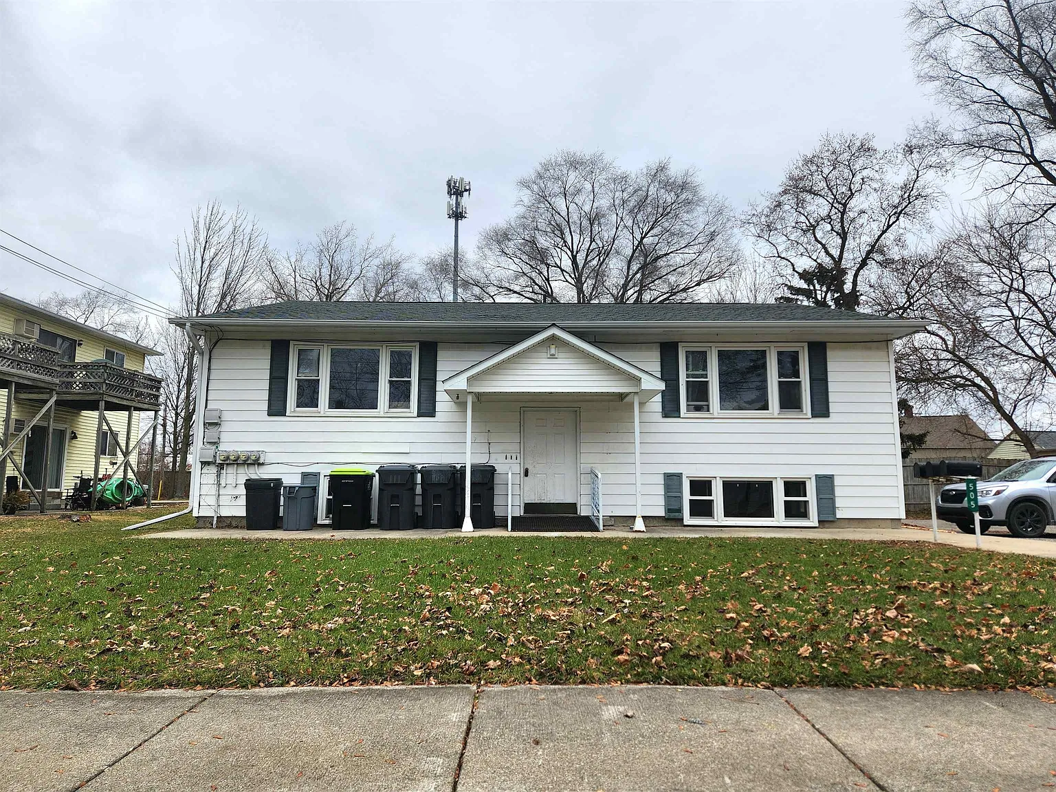 2 bed, 1.0 bath, 720 sqft, $775 — Photo 1