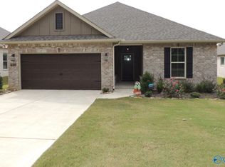 16305 Jones Rd, Athens, AL 35613