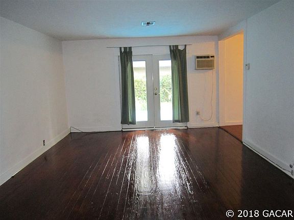 3rd image of 4164 NW 12th Ter
