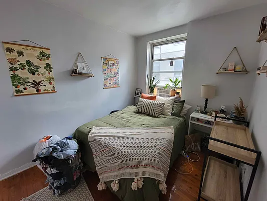 Rented by Downtown Mgt & Realty LLC | media 18