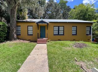 2734 SW 3rd Pl, Gainesville, FL 32607