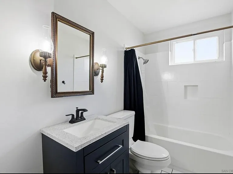 1830 Thelborn Way — Photo 20