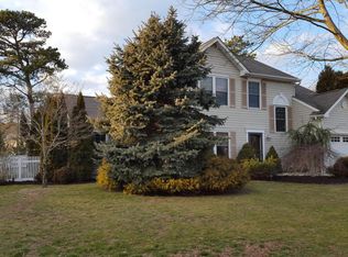 92 N Sailors Quay Dr, Brick, NJ 08723