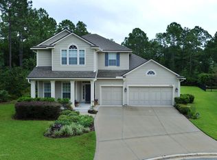 12189 Angleterre Dr, Jacksonville, FL 32258