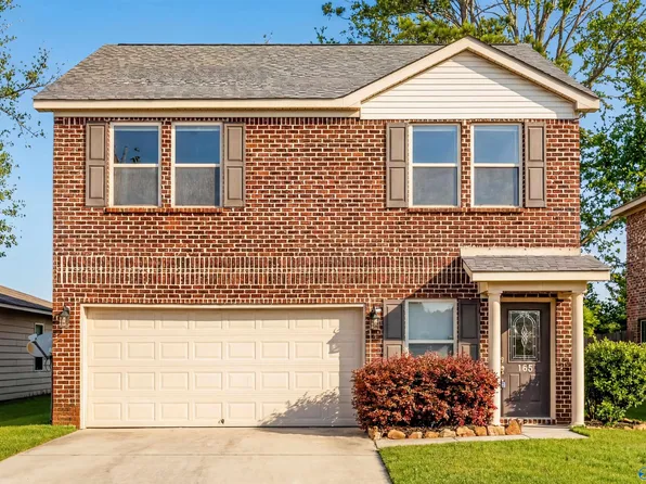165 Sedgewick Dr, Owens Cross Roads, AL 35763
