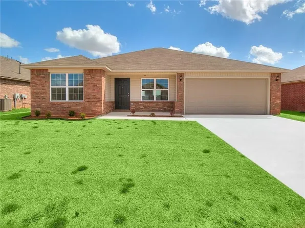 1500 Peridot Ln, Noble, OK 73068