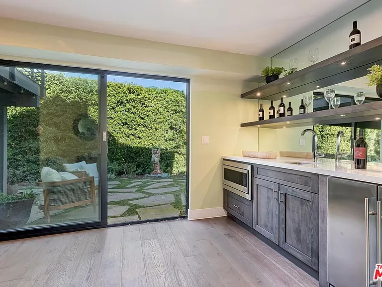 2841 Montcalm Ave — Photo 37