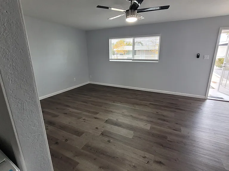 1325 N 48th St #2 — Photo 39