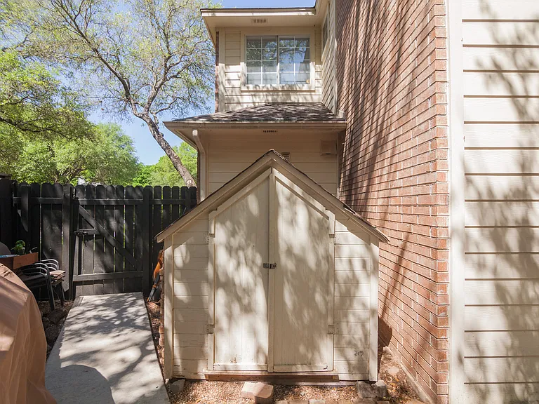 3505 Rip Ford Dr — Photo 19