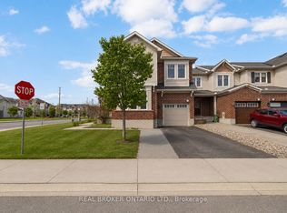 2771 Grand Canal St, Ottawa, ON K2J0S7