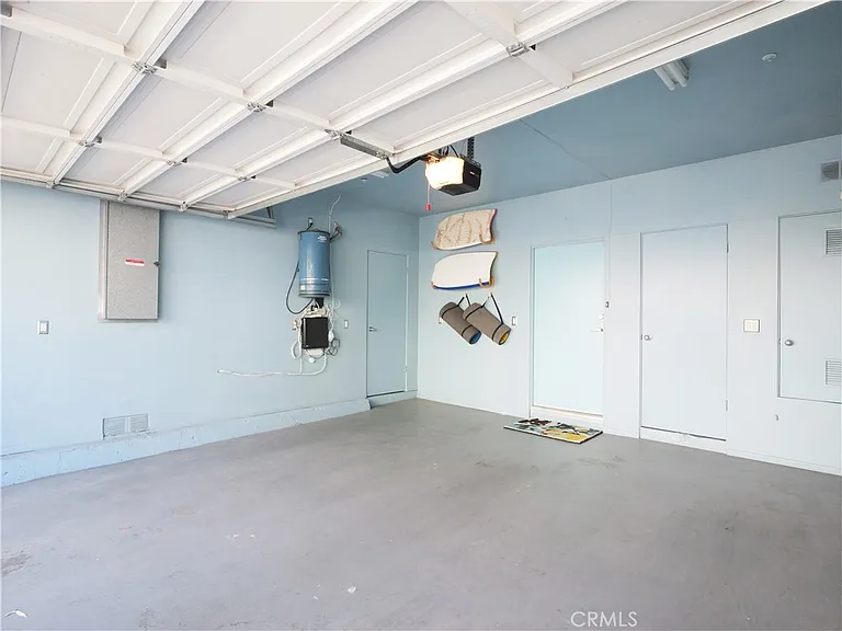 440 Marine Pl — Photo 43