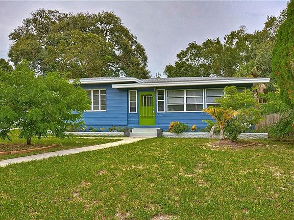 2nd image of 854 36th Ave S