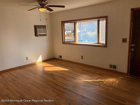 5th image of 1214 Cattus Island Blvd