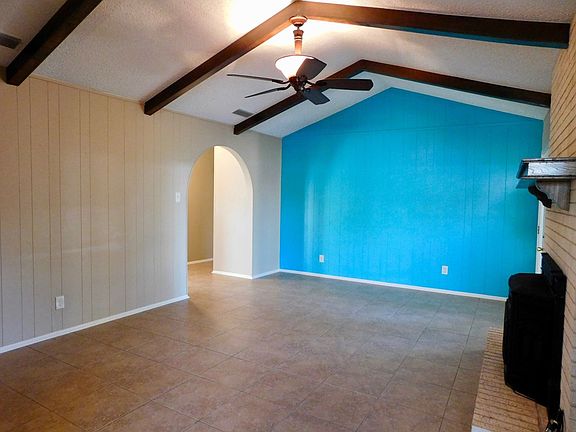 5th image of 1349 Pagewood Ave