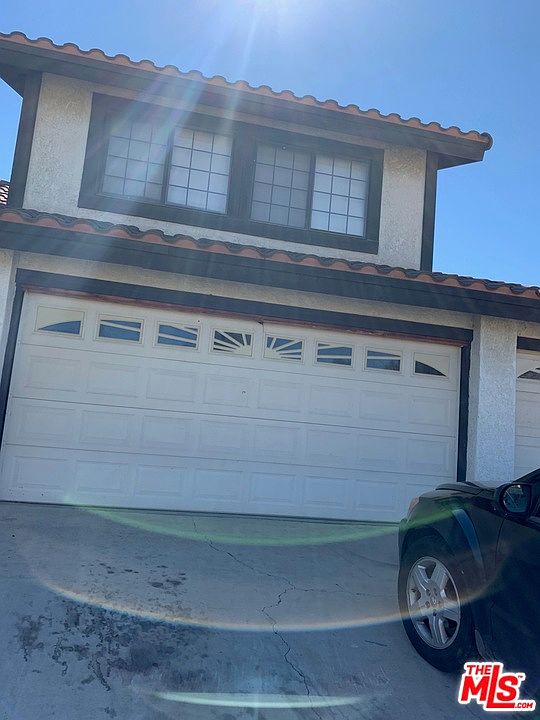 2nd image of 6480 Avenida Michaelinda