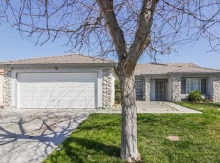 1927 Worchester Ct, San Jacinto, CA 92582