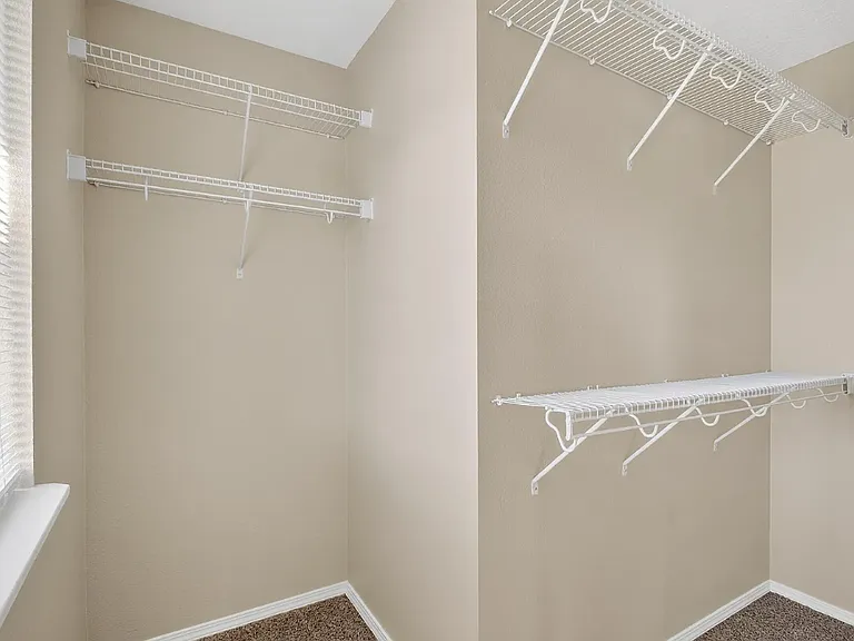 694 N Hydra Pl #A — Photo 15