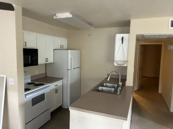 127 Jules Dr #1D-202, Gypsum, CO 81637