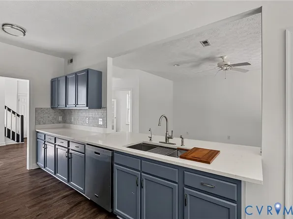 125 Brightwood Ter, Yorktown, VA 23690