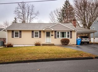 31 Park Hill Rd, Bristol, CT 06010