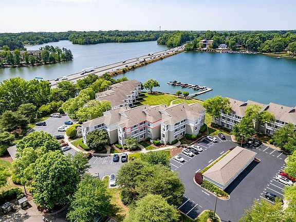 West side of Emerald Bay