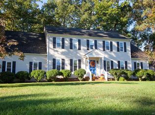 2120 Planters Row Dr, Midlothian, VA 23113