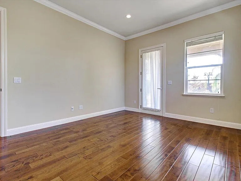 1852 Saddle Park Pl — Photo 47