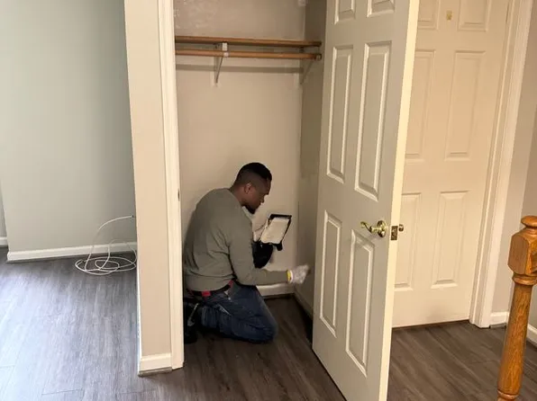 1026 Lindsay Ln, Hagerstown, MD 21742