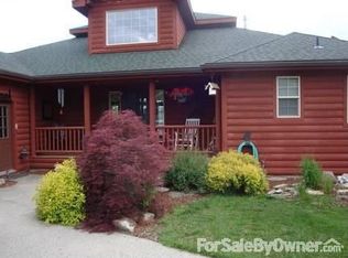 3107 S Henry Rd, Greenacres, WA 99016