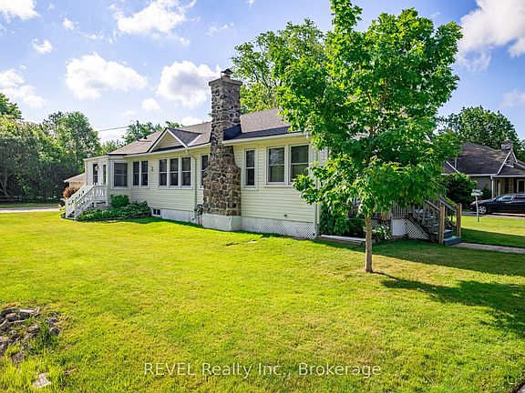 3rd image of 70 Bernard Ave
