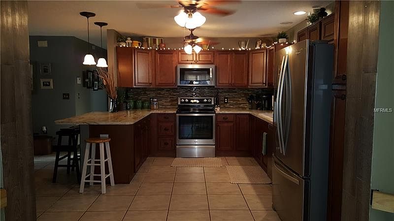 1st image of 1707 Redfin Way