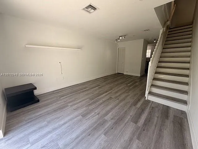 2054 NE 167th St #3-122 — Photo 17