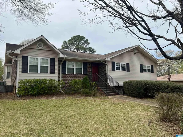 212 Florence St, Bessemer, AL 35023
