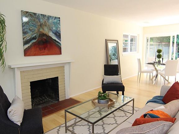 3rd image of 940 Tamarack Ave