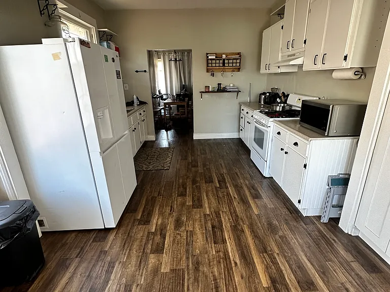 1101 Washington St — Photo 11