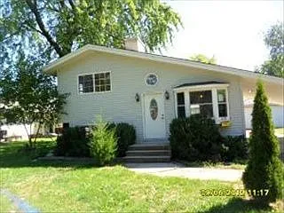 639 N Rosedale Ave photo 1