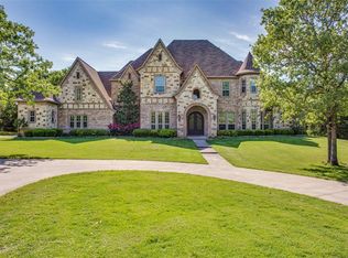 930 Cemetery Rd, Decatur, TX 76234