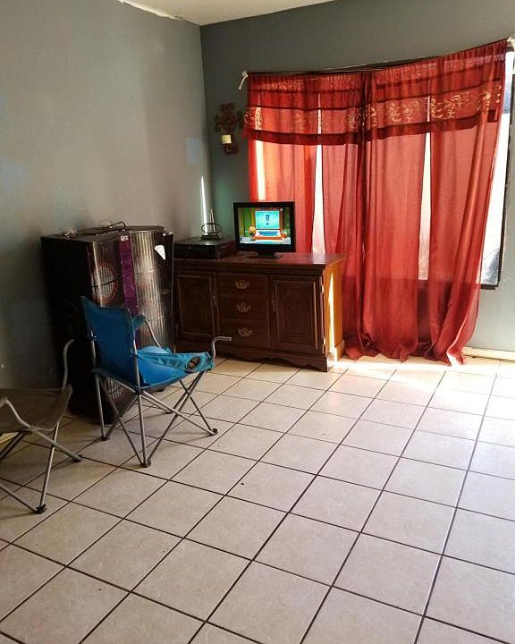 2nd image of 7608 W Whitton Ave