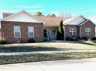 12003 Parker Estates Ct, Florissant, MO 63033