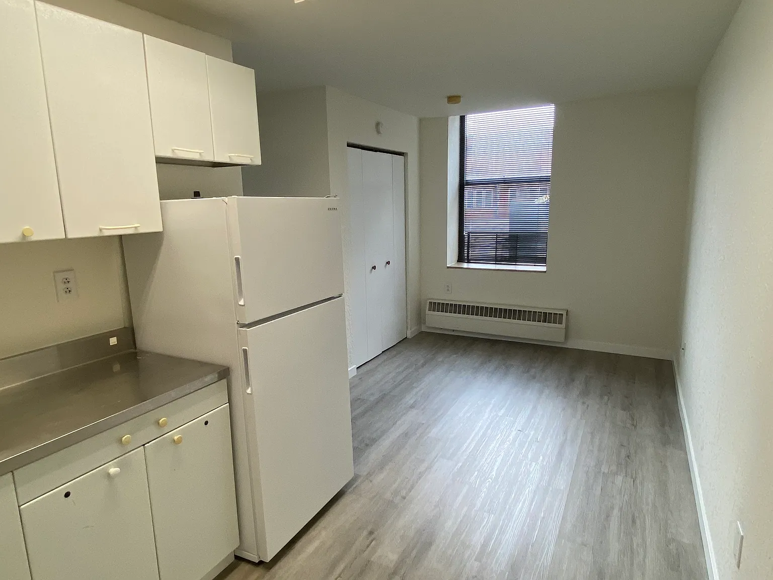 1 bed, $900 — Photo 3