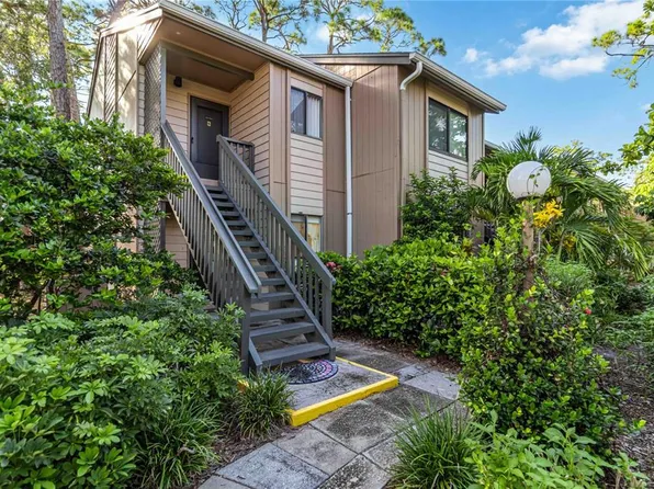 1720 Glenhouse Dr #325, Sarasota, FL 34231