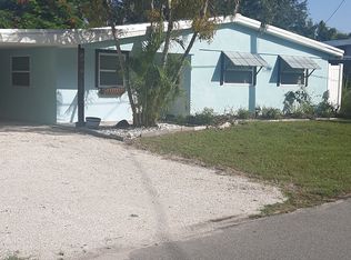 865 Brookwood Dr S, Saint Petersburg, FL 33707